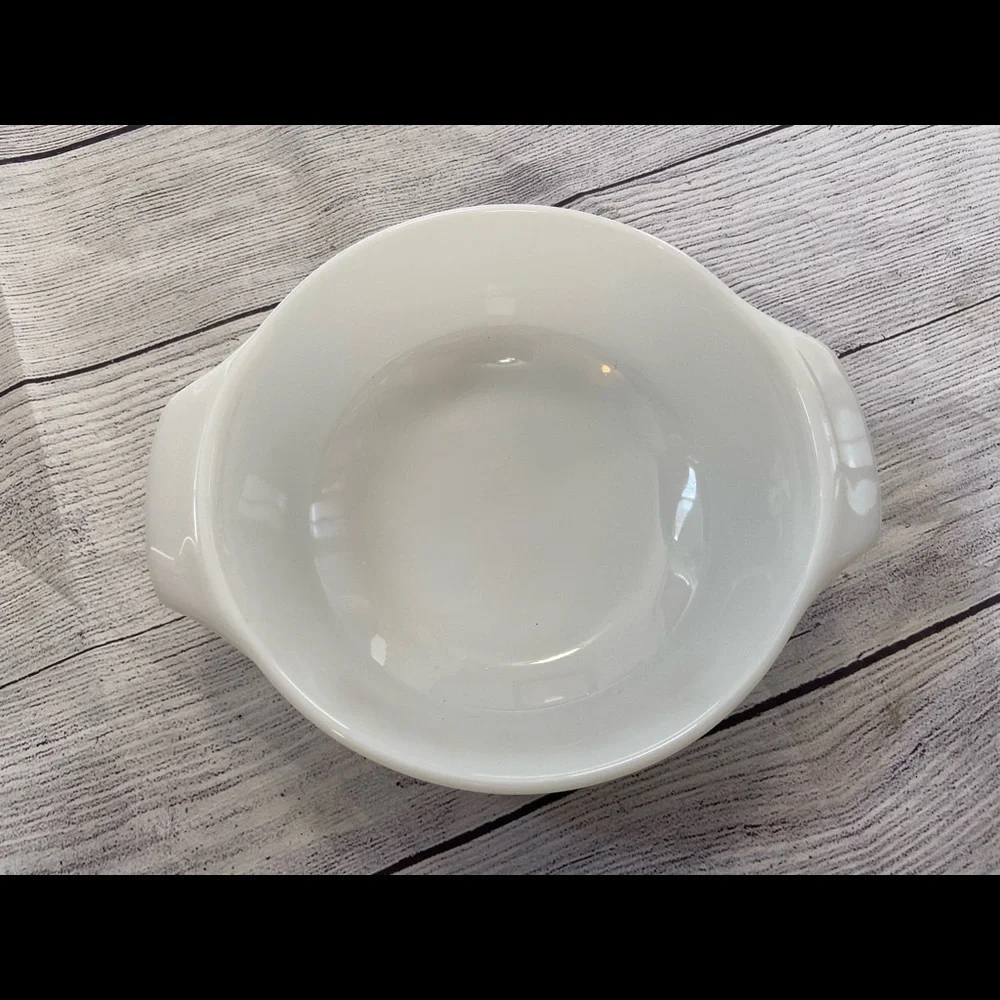 Vintage Anchor Hocking Fire King  1 QT Glass Dish Vegetable Print White Green